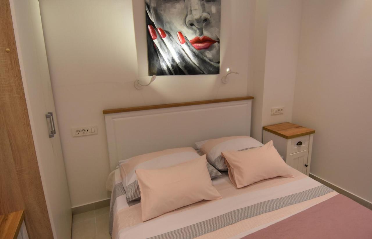 Villa Nede Подгора Экстерьер фото